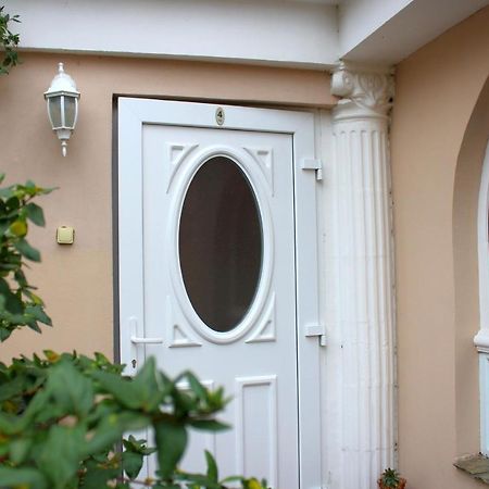 Yox Apartment 4 Oradea Luaran gambar