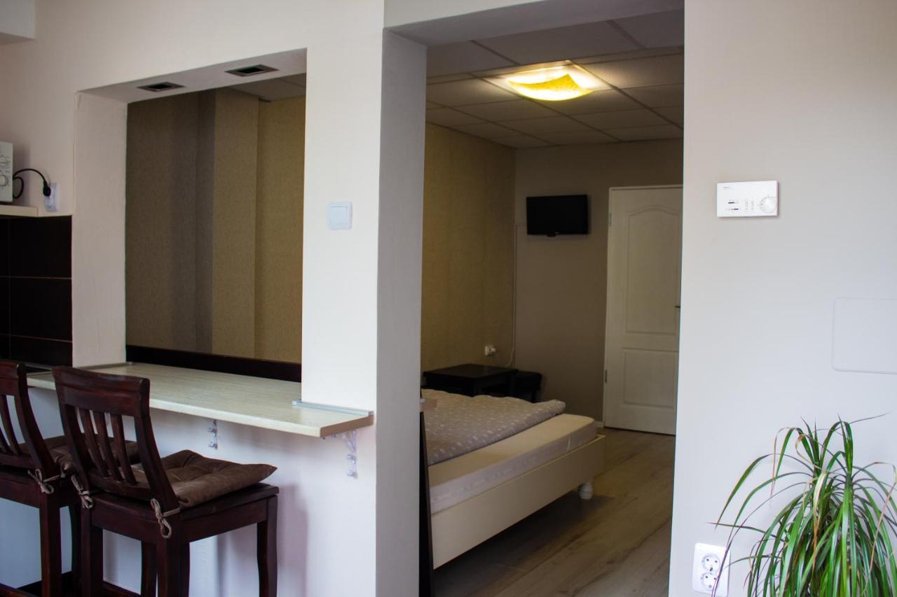 Yox Apartment 4 Oradea Luaran gambar