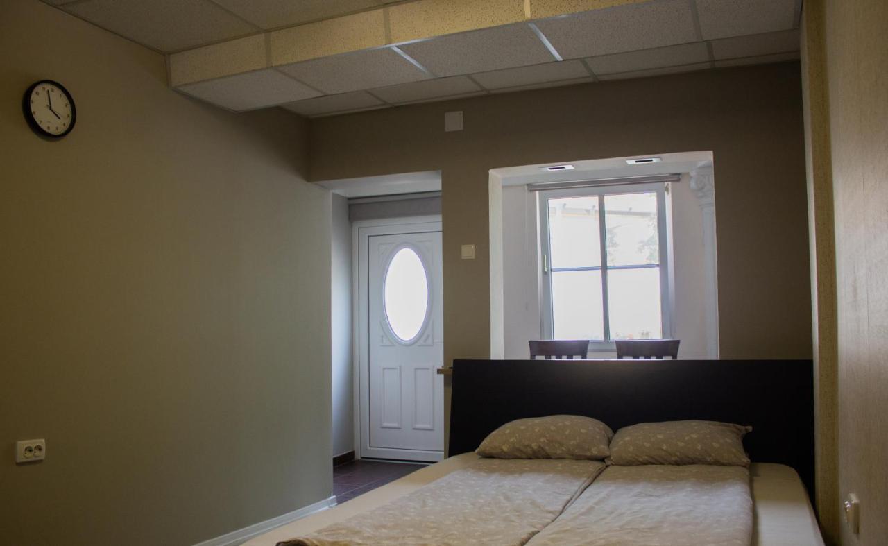 Yox Apartment 4 Oradea Luaran gambar